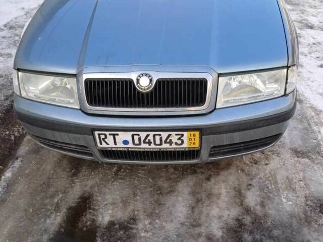 Серый Шкода Октавия, объемом двигателя 1.9 л и пробегом 312 тыс. км за 2500 $, фото 1 на Automoto.ua