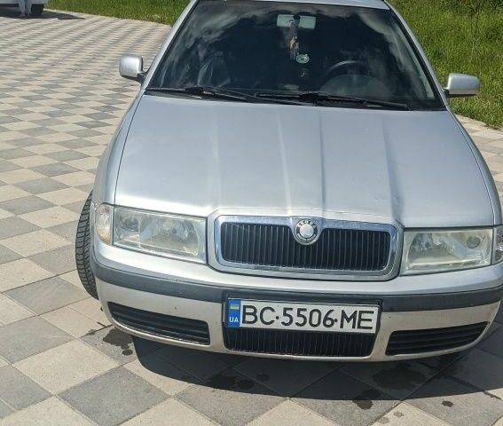 Серый Шкода Октавия, объемом двигателя 0 л и пробегом 440 тыс. км за 3400 $, фото 1 на Automoto.ua