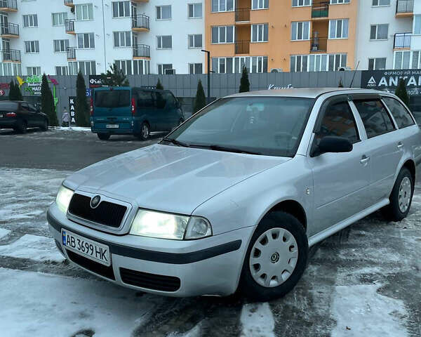 Сірий Шкода Октавія, об'ємом двигуна 1.6 л та пробігом 254 тис. км за 3900 $, фото 1 на Automoto.ua