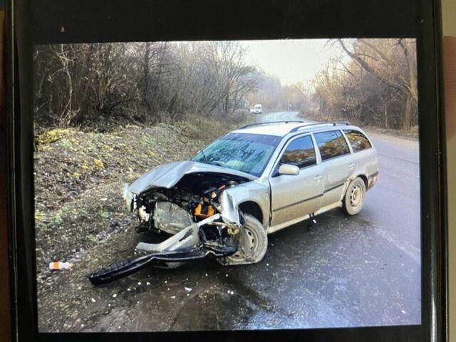 Серый Шкода Октавия, объемом двигателя 0 л и пробегом 600 тыс. км за 1129 $, фото 1 на Automoto.ua