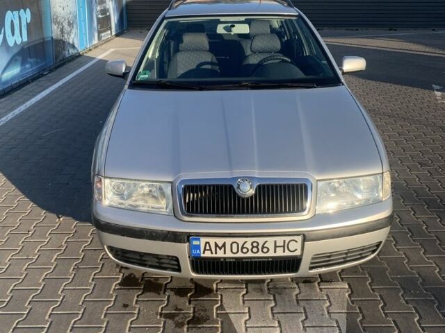 Серый Шкода Октавия, объемом двигателя 1.6 л и пробегом 240 тыс. км за 5000 $, фото 1 на Automoto.ua