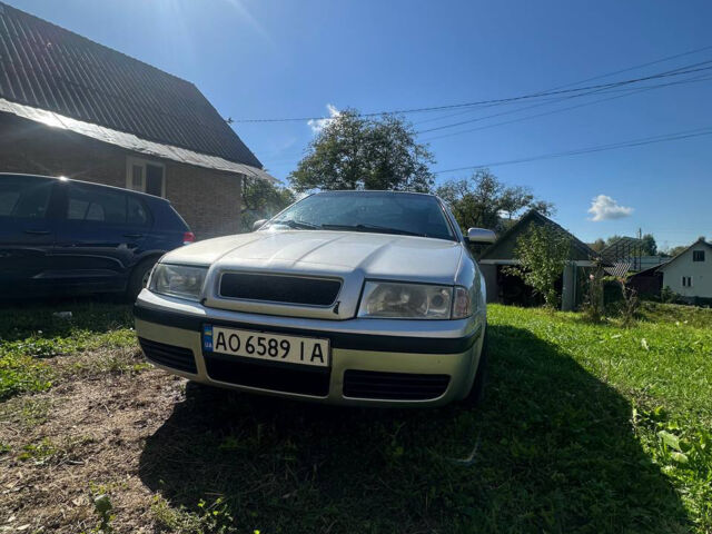 Серый Шкода Октавия, объемом двигателя 1.6 л и пробегом 240 тыс. км за 3400 $, фото 1 на Automoto.ua