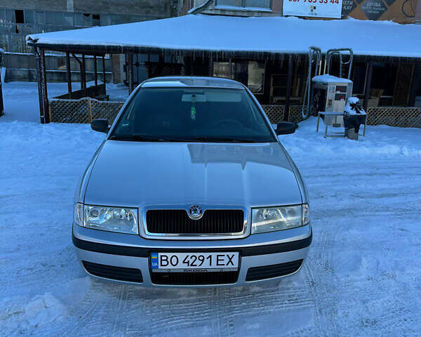 Сірий Шкода Октавія, об'ємом двигуна 1.6 л та пробігом 283 тис. км за 4700 $, фото 1 на Automoto.ua