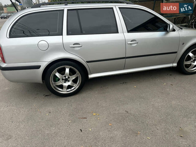 Серый Шкода Октавия, объемом двигателя 1.8 л и пробегом 175 тыс. км за 5600 $, фото 1 на Automoto.ua