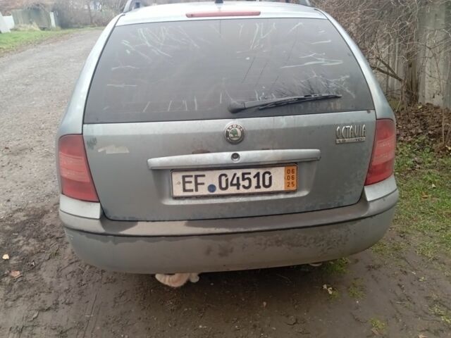 Серый Шкода Октавия, объемом двигателя 1.9 л и пробегом 300 тыс. км за 3200 $, фото 1 на Automoto.ua