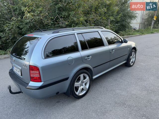 Сірий Шкода Октавія, об'ємом двигуна 1.8 л та пробігом 292 тис. км за 5200 $, фото 1 на Automoto.ua