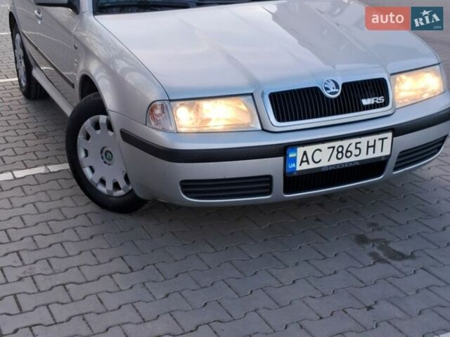 Серый Шкода Октавия, объемом двигателя 1.6 л и пробегом 198 тыс. км за 4499 $, фото 1 на Automoto.ua