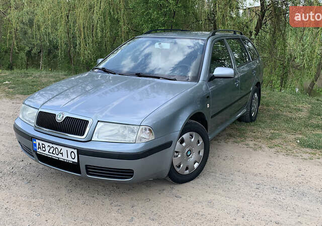 Серый Шкода Октавия, объемом двигателя 1.6 л и пробегом 285 тыс. км за 4550 $, фото 1 на Automoto.ua