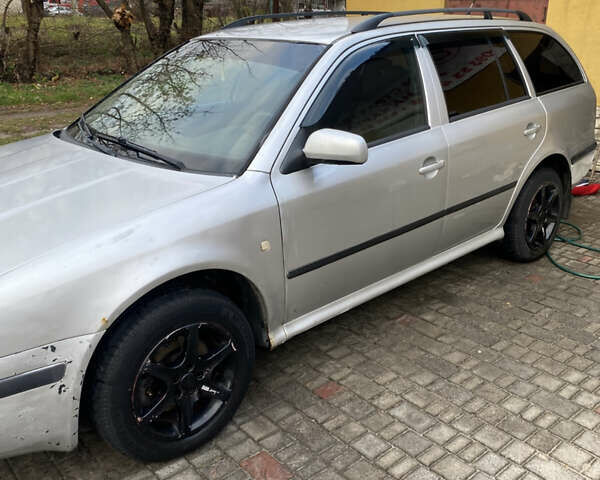 Серый Шкода Октавия, объемом двигателя 1.9 л и пробегом 229 тыс. км за 3000 $, фото 1 на Automoto.ua