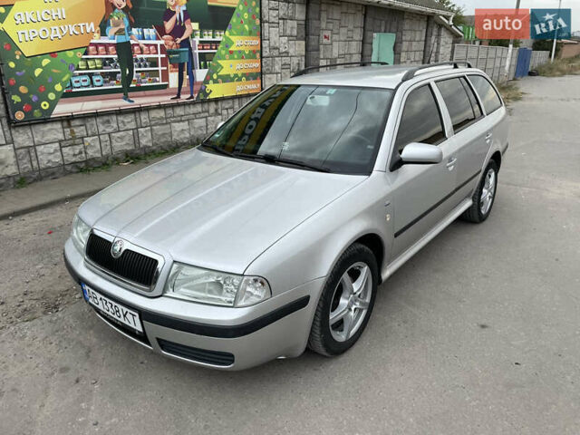 Серый Шкода Октавия, объемом двигателя 1.6 л и пробегом 271 тыс. км за 4800 $, фото 1 на Automoto.ua