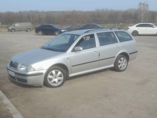 Серый Шкода Октавия, объемом двигателя 1.6 л и пробегом 183 тыс. км за 5000 $, фото 1 на Automoto.ua