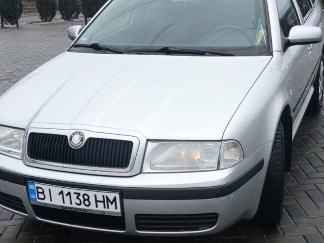 Серый Шкода Октавия, объемом двигателя 1.6 л и пробегом 220 тыс. км за 4350 $, фото 1 на Automoto.ua