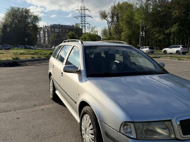 Серый Шкода Октавия, объемом двигателя 1.9 л и пробегом 304 тыс. км за 2540 $, фото 1 на Automoto.ua