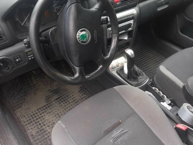 Сірий Шкода Октавія, об'ємом двигуна 1.9 л та пробігом 286 тис. км за 2800 $, фото 1 на Automoto.ua