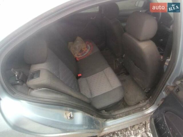 Серый Шкода Октавия, объемом двигателя 1.6 л и пробегом 127 тыс. км за 4200 $, фото 1 на Automoto.ua