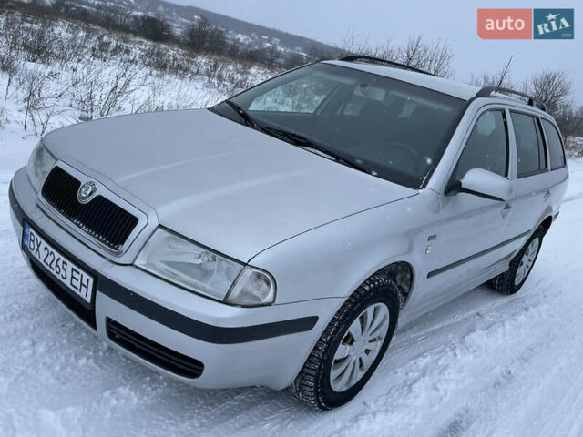 Серый Шкода Октавия, объемом двигателя 1.6 л и пробегом 305 тыс. км за 4250 $, фото 1 на Automoto.ua