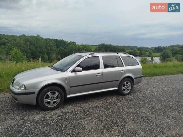 Серый Шкода Октавия, объемом двигателя 1.6 л и пробегом 197 тыс. км за 5550 $, фото 1 на Automoto.ua