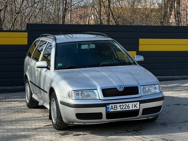 Сірий Шкода Октавія, об'ємом двигуна 1.6 л та пробігом 181 тис. км за 4600 $, фото 1 на Automoto.ua