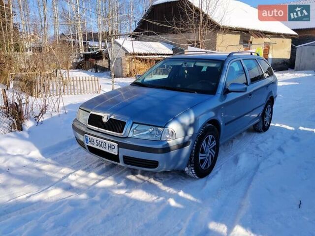 Серый Шкода Октавия, объемом двигателя 1.6 л и пробегом 225 тыс. км за 5300 $, фото 1 на Automoto.ua