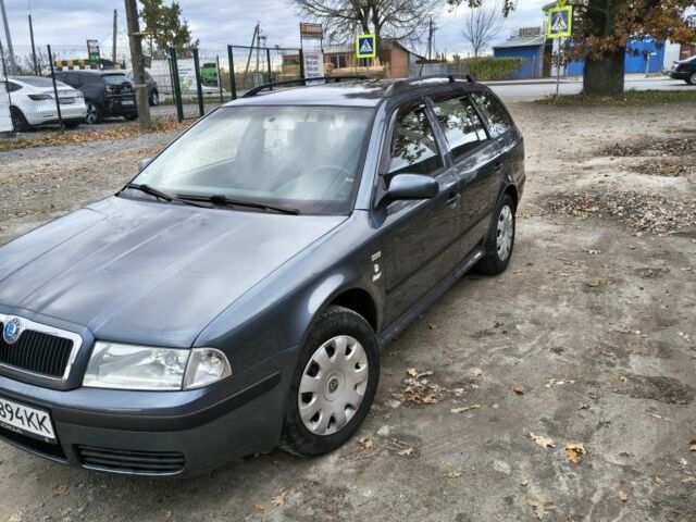 Сірий Шкода Октавія, об'ємом двигуна 2 л та пробігом 234 тис. км за 5000 $, фото 1 на Automoto.ua