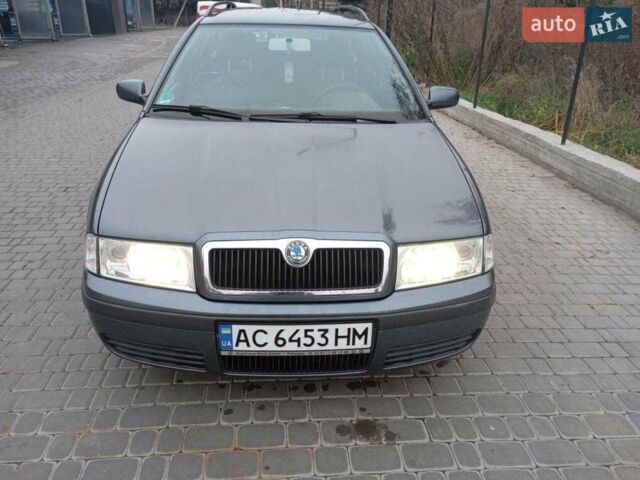 Сірий Шкода Октавія, об'ємом двигуна 1.6 л та пробігом 237 тис. км за 5600 $, фото 1 на Automoto.ua