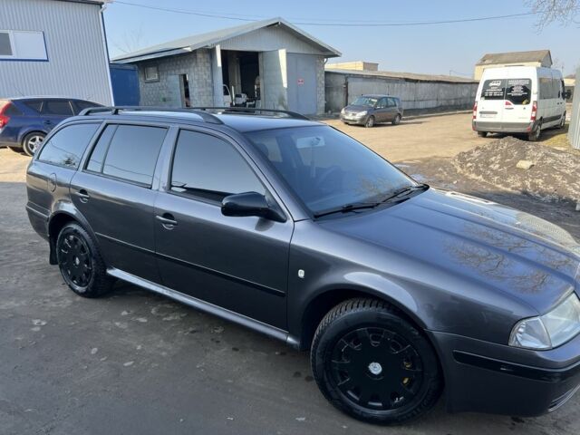 Серый Шкода Октавия, объемом двигателя 1.9 л и пробегом 321 тыс. км за 4500 $, фото 1 на Automoto.ua