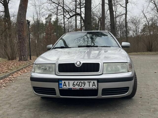 Сірий Шкода Октавія, об'ємом двигуна 1.8 л та пробігом 375 тис. км за 4500 $, фото 1 на Automoto.ua