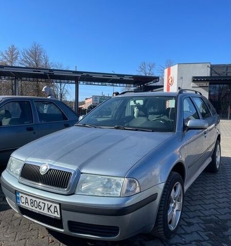 Сірий Шкода Октавія, об'ємом двигуна 1.6 л та пробігом 231 тис. км за 4500 $, фото 1 на Automoto.ua