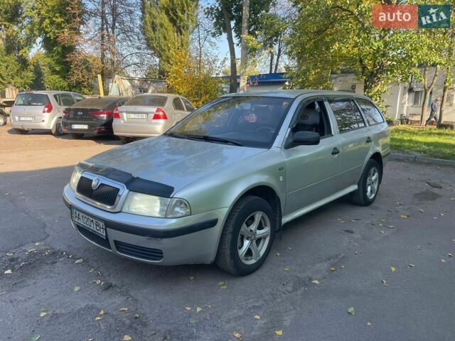 Сірий Шкода Октавія, об'ємом двигуна 1.6 л та пробігом 380 тис. км за 1999 $, фото 1 на Automoto.ua