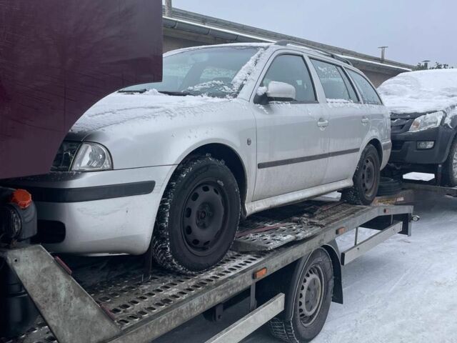 Сірий Шкода Октавія, об'ємом двигуна 1.6 л та пробігом 180 тис. км за 4199 $, фото 1 на Automoto.ua