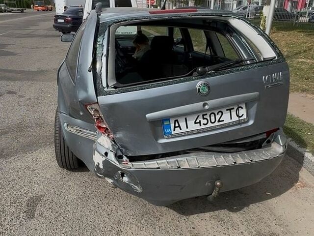 Сірий Шкода Октавія, об'ємом двигуна 1.98 л та пробігом 325 тис. км за 2500 $, фото 1 на Automoto.ua