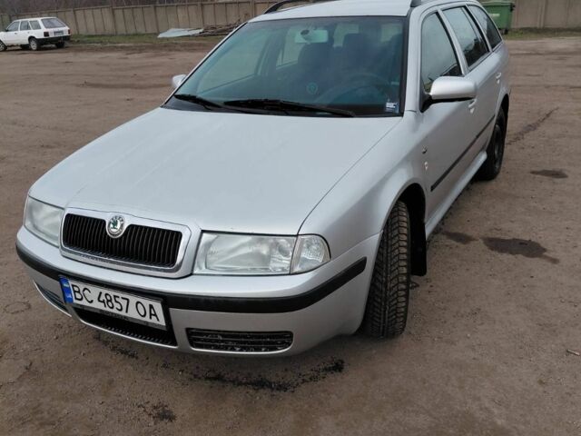 Сірий Шкода Октавія, об'ємом двигуна 2 л та пробігом 310 тис. км за 6200 $, фото 1 на Automoto.ua