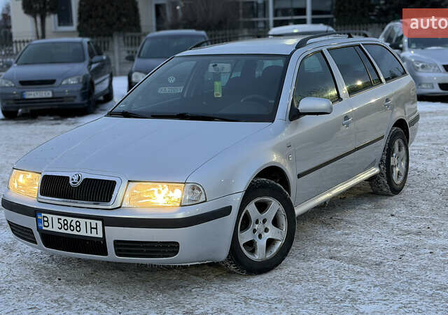 Серый Шкода Октавия, объемом двигателя 1.6 л и пробегом 228 тыс. км за 4800 $, фото 1 на Automoto.ua