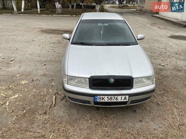 Сірий Шкода Октавія, об'ємом двигуна 1.8 л та пробігом 238 тис. км за 4300 $, фото 1 на Automoto.ua