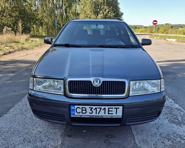 Сірий Шкода Октавія, об'ємом двигуна 1.98 л та пробігом 245 тис. км за 5300 $, фото 1 на Automoto.ua