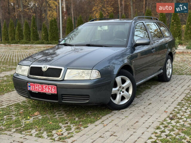 Шкода Октавия 2004 в Харькове на Automoto.ua Серый Шкода Октавия, объемом двигателя 1.6 л и пробегом 250 тыс. км за 5300 $, фото 1 на Automoto.ua