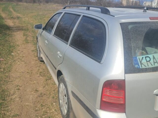 Сірий Шкода Октавія, об'ємом двигуна 1.9 л та пробігом 193 тис. км за 2100 $, фото 1 на Automoto.ua