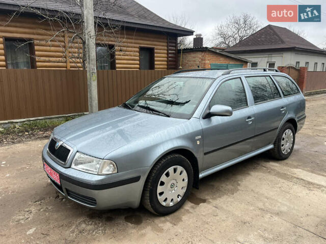 Сірий Шкода Октавія, об'ємом двигуна 1.6 л та пробігом 158 тис. км за 5350 $, фото 1 на Automoto.ua