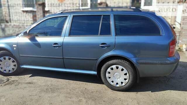 Серый Шкода Октавия, объемом двигателя 1.6 л и пробегом 264 тыс. км за 4500 $, фото 1 на Automoto.ua