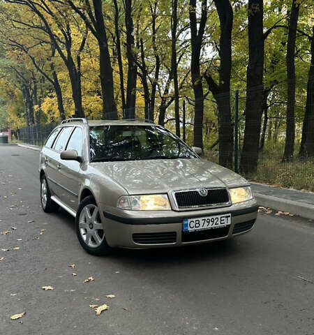 Серый Шкода Октавия, объемом двигателя 1.6 л и пробегом 234 тыс. км за 4999 $, фото 1 на Automoto.ua
