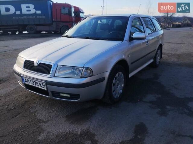 Серый Шкода Октавия, объемом двигателя 2 л и пробегом 320 тыс. км за 3500 $, фото 1 на Automoto.ua