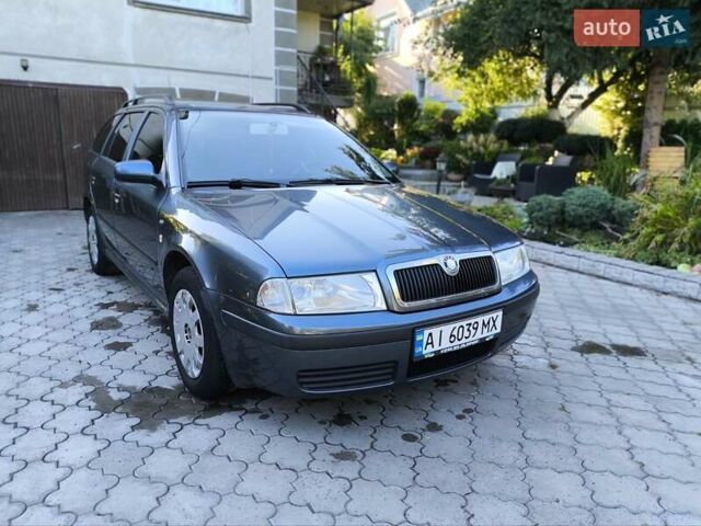 Серый Шкода Октавия, объемом двигателя 1.6 л и пробегом 355 тыс. км за 5200 $, фото 1 на Automoto.ua