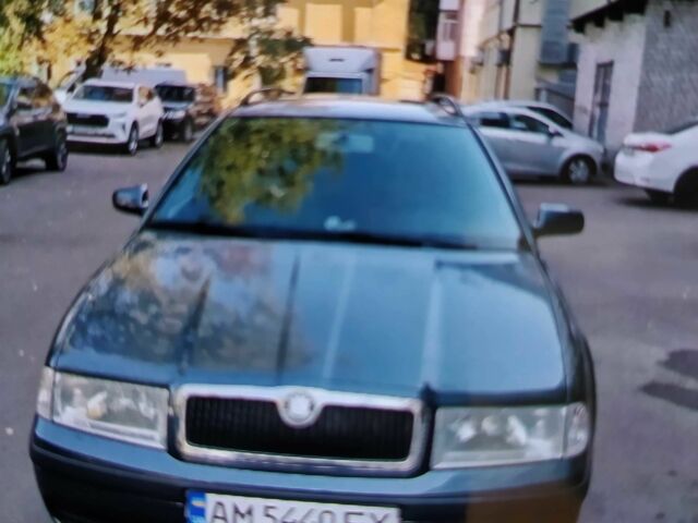 Серый Шкода Октавия, объемом двигателя 1.6 л и пробегом 320 тыс. км за 4000 $, фото 1 на Automoto.ua
