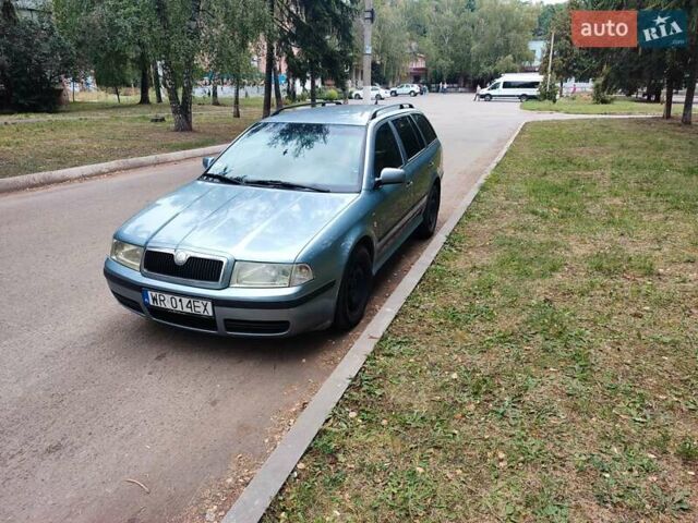 Сірий Шкода Октавія, об'ємом двигуна 1.9 л та пробігом 267 тис. км за 2800 $, фото 1 на Automoto.ua