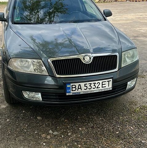 Серый Шкода Октавия, объемом двигателя 1.6 л и пробегом 269 тыс. км за 4400 $, фото 1 на Automoto.ua