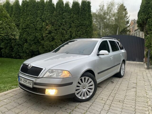 Серый Шкода Октавия, объемом двигателя 2 л и пробегом 390 тыс. км за 5500 $, фото 1 на Automoto.ua