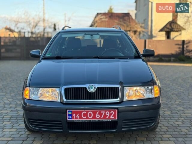 Серый Шкода Октавия, объемом двигателя 1.6 л и пробегом 150 тыс. км за 5299 $, фото 1 на Automoto.ua