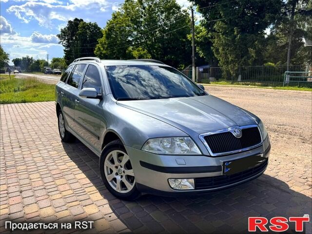 Серый Шкода Октавия, объемом двигателя 1.6 л и пробегом 230 тыс. км за 5200 $, фото 1 на Automoto.ua
