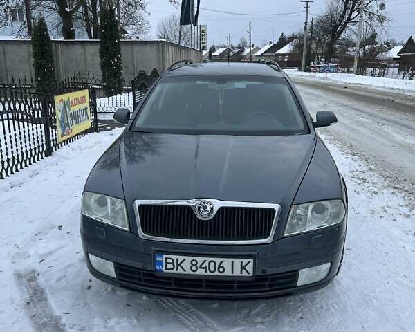 Сірий Шкода Октавія, об'ємом двигуна 1.6 л та пробігом 276 тис. км за 4200 $, фото 1 на Automoto.ua