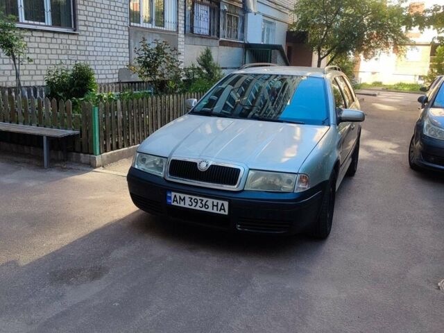 Серый Шкода Октавия, объемом двигателя 1.6 л и пробегом 289 тыс. км за 5200 $, фото 1 на Automoto.ua